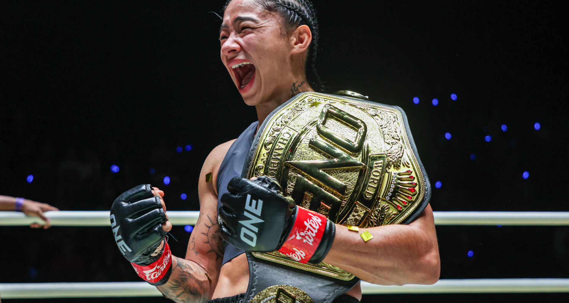 Allycia Hellen Rodrigues celebrates after beating Johanna Persson at ONE Fight Night 33.