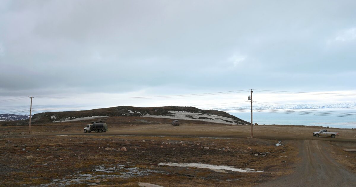 Iqaluit wants to develop 7 hectares along road to Apex