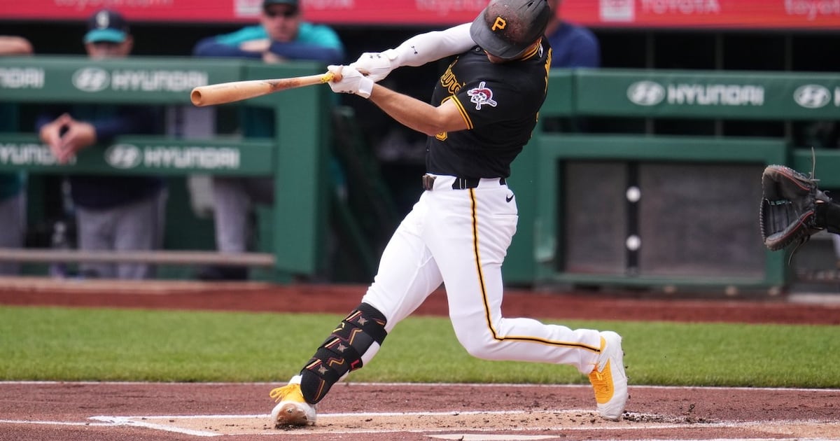 Brandon Lowe, Henry Davis each homer to lead Pittsburgh Pirates over Seattle Mariners