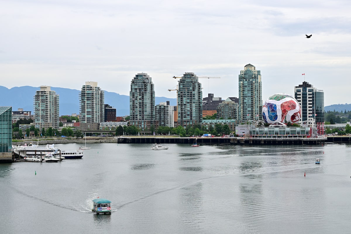 Short-term rental hosts cry foul over lack of World Cup demand