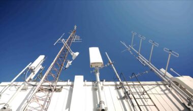 bell wireless mobile tower brampton