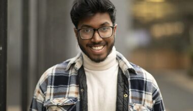 'Freedom to explore who I am': Grad finds growth, direction at U of T Mississauga