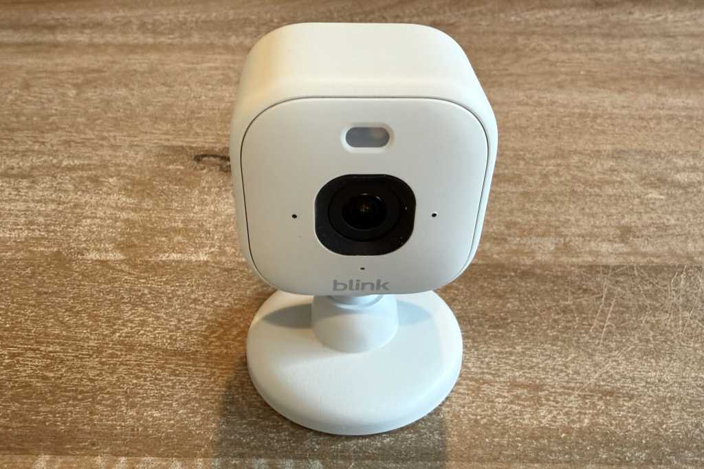 Blink Mini 2K top down angle