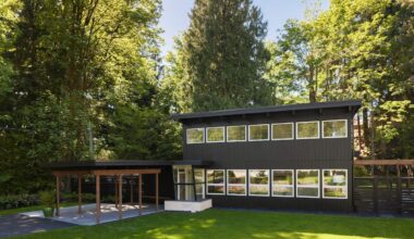 Developer sees a market for restored modernist homes like his own