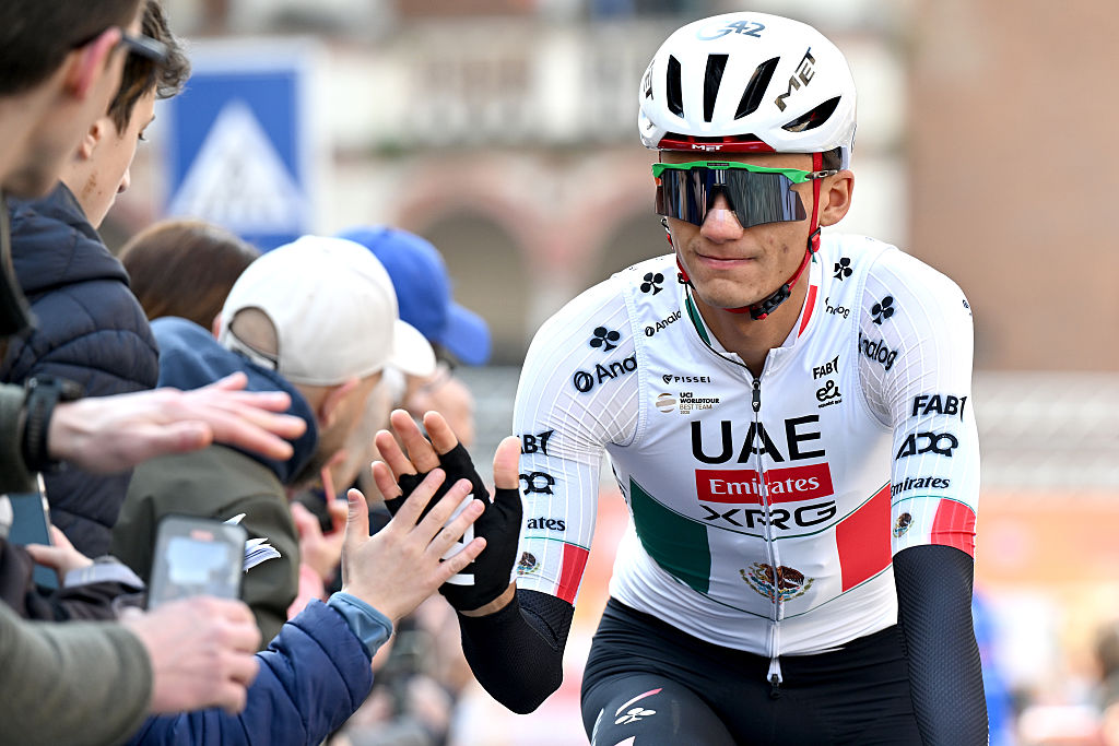 PAVIA, ITALY - MARCH 21: Isaac Del Toro of Mexico and UAE Team Emirates - XRG prior to the 117th Milano-Sanremo 2026, Men&amp;apos;s Elite a 298km one day race from Pavia to Sanremo / #UCIWT / on March 21, 2026 in Pavia, Italy. (Photo by Dario Belingheri/Getty Images)