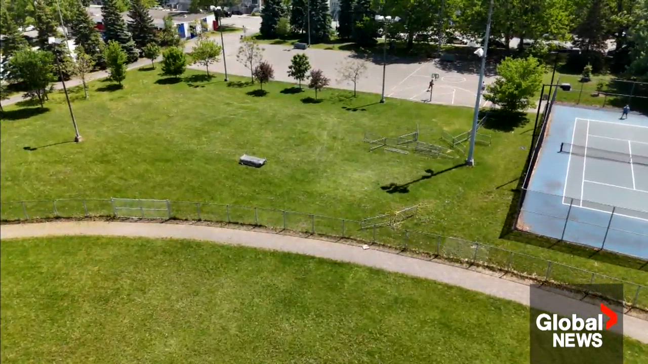 Click to play video: '3-year-old girl dies following bouncy castle accident'
