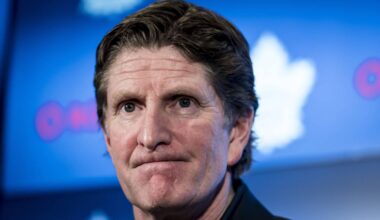 Oilers name Mike Babcock as head coach after hire cleared by NHL