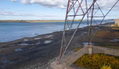 Quebec municipalities and environmentalists say province’s water reserves are at risk