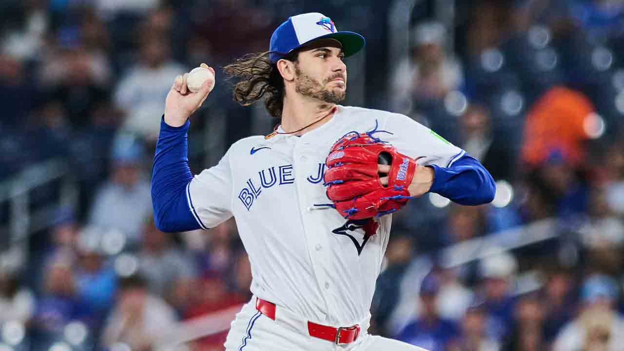Blue Jays walk off Phillies behind Cease's dominant return