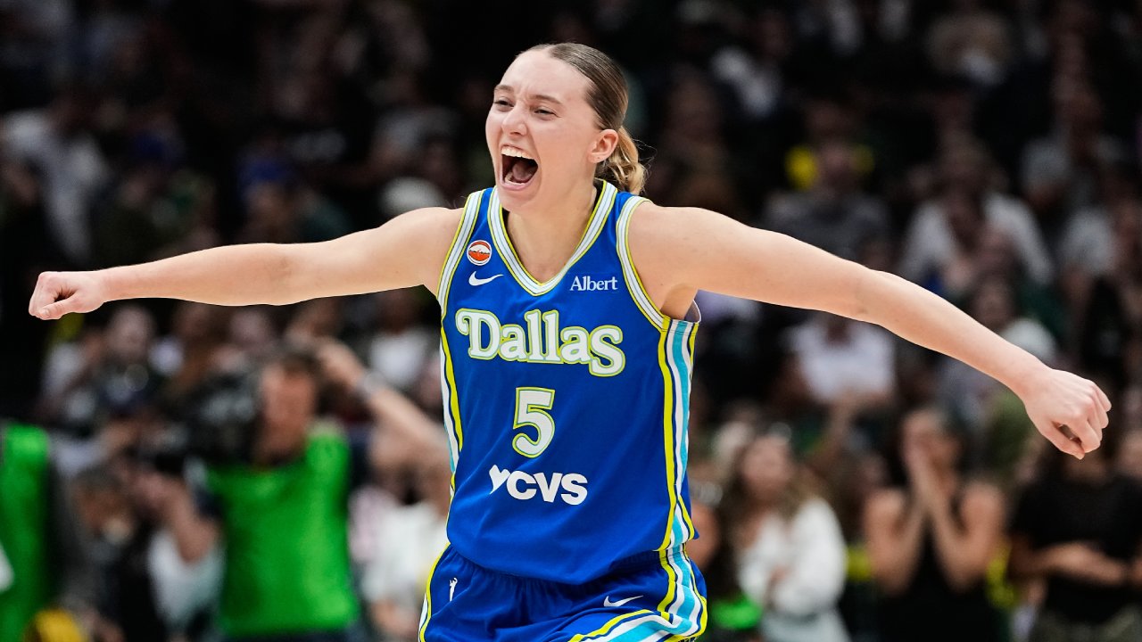 Bueckers scores 27, Fudd adds 26 as Wings beat Storm in overtime