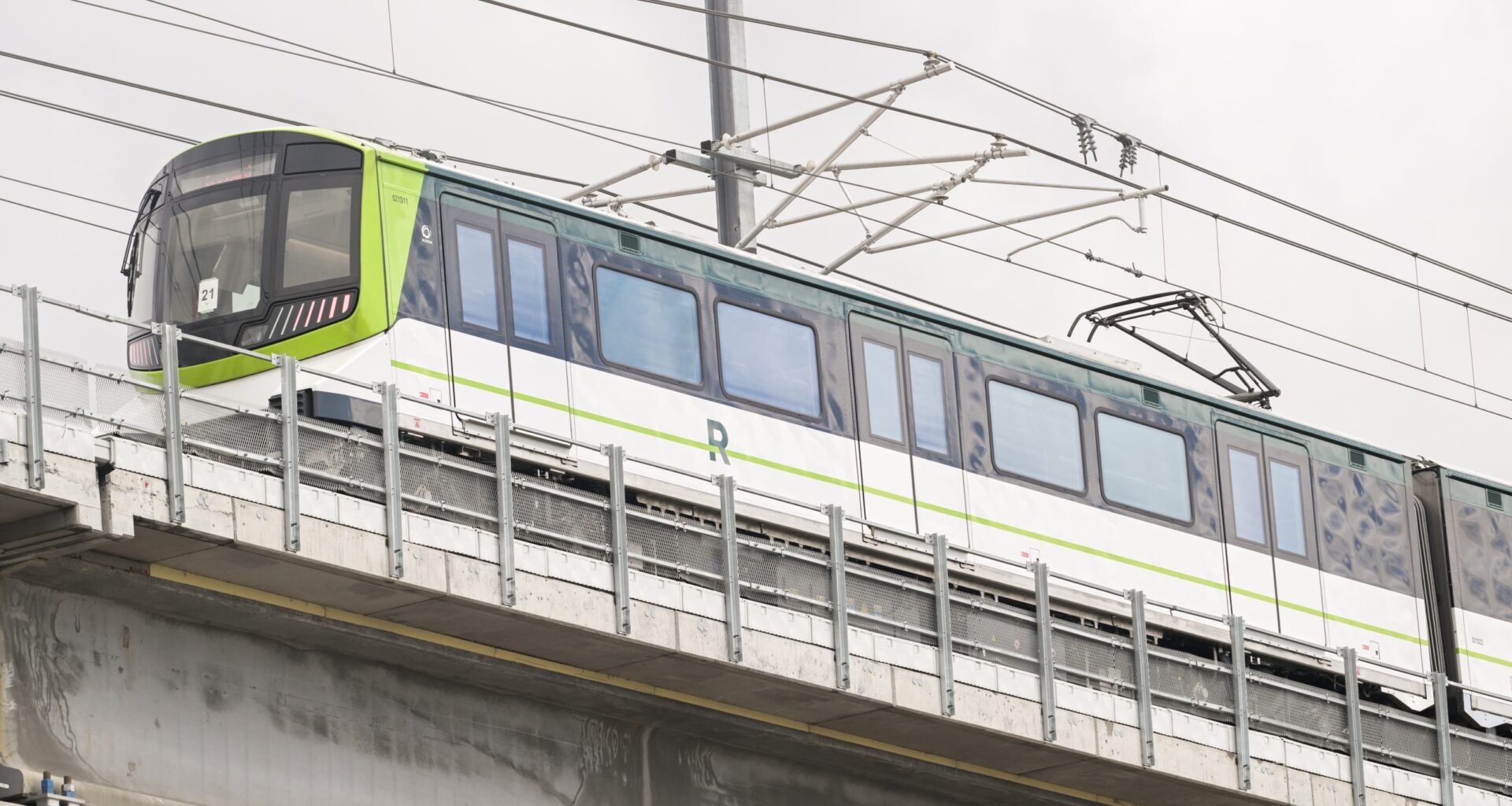 REM to open later on weekends through mid-august for airport extension work
