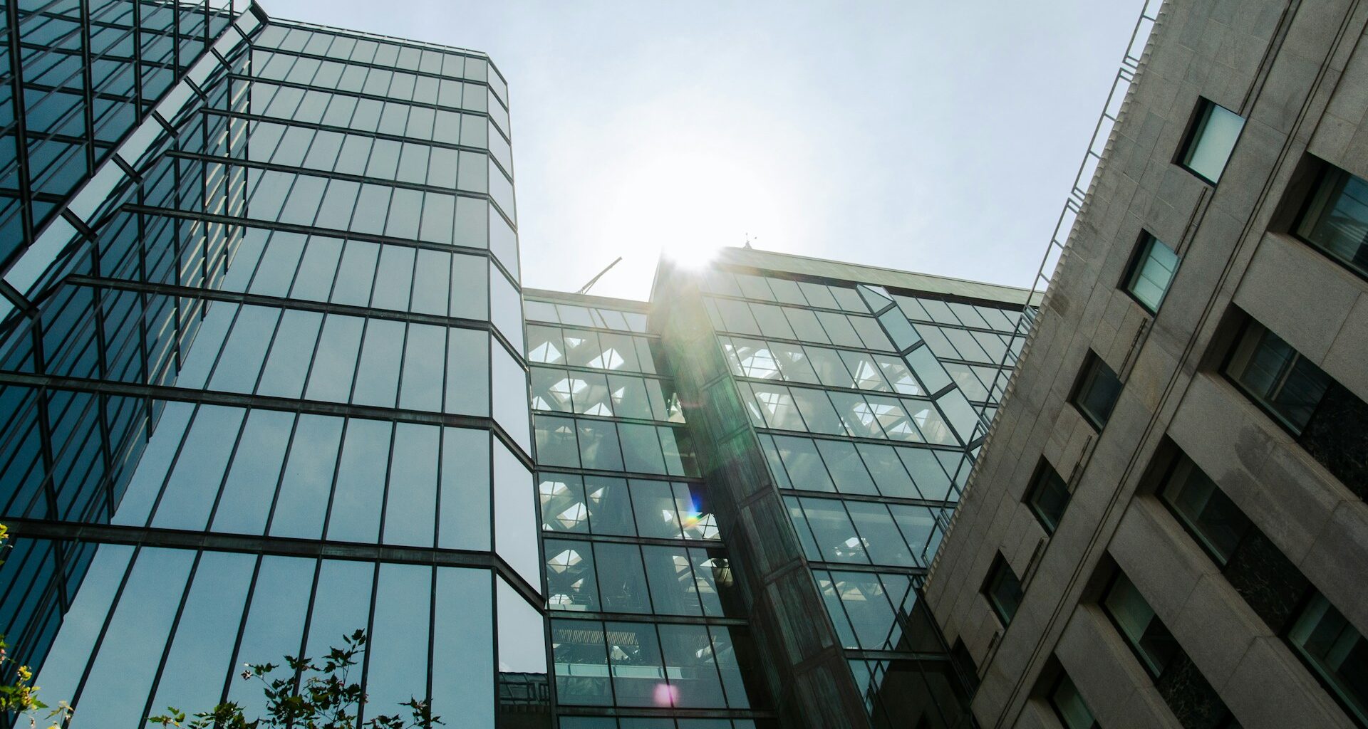 Canadian Banks Hold Fewest Mortgages Since 2020, Arrears Near Decade High