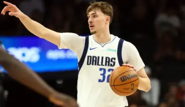 Mavericks predicted to trade $118M injury-prone veteran to align with Cooper Flagg's timeline image