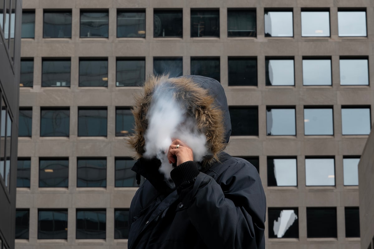 Health advocates urge Ottawa to crack down on youth nicotine use
