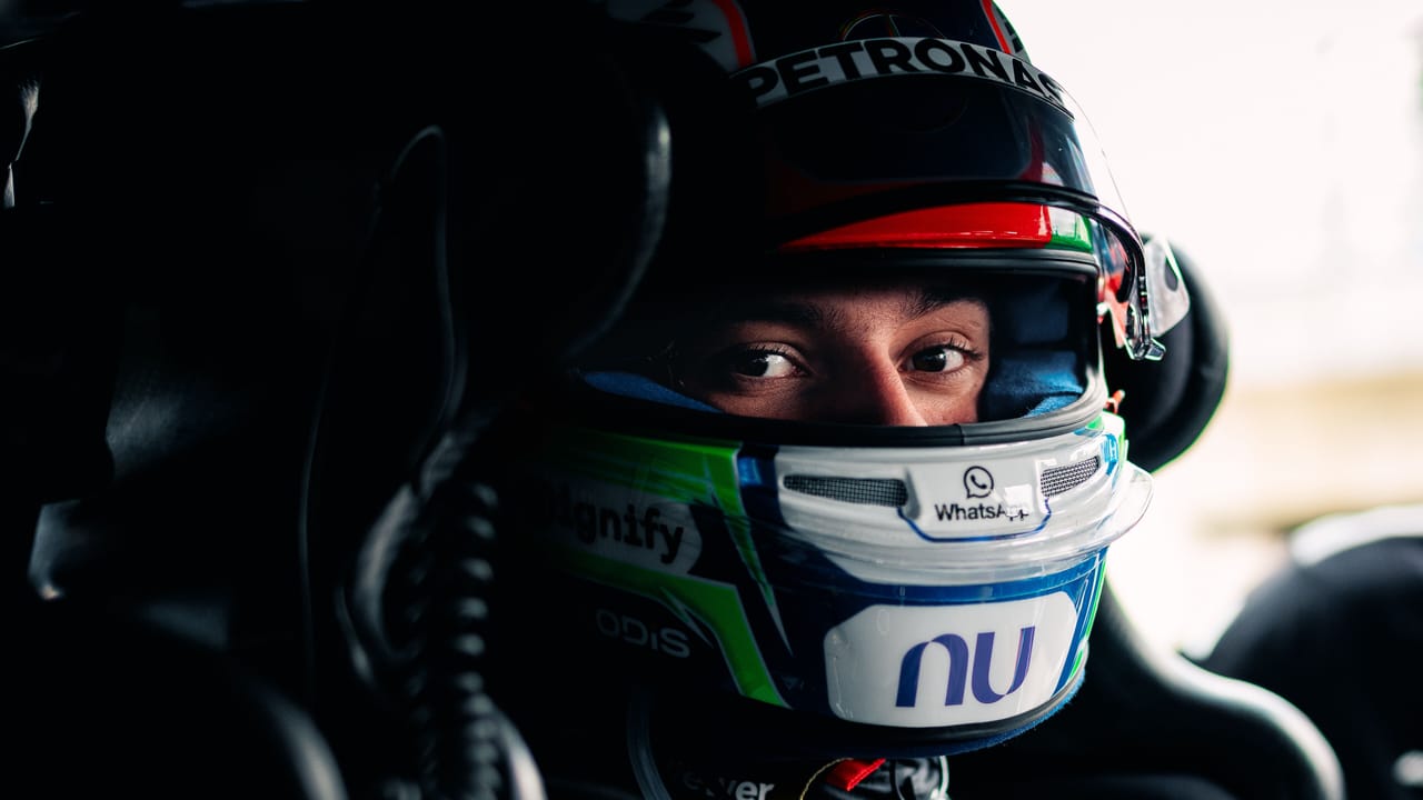 Kimi Antonelli on classic F1 cars: "I'd love to try something with a V12 or V10"