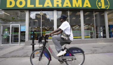 Dollarama sales surge over 20% amid ‘weakening’ consumer confidence - National