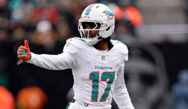 Broncos' Jaylen Waddle Trade Praised by NFL Exec, 'Perfect' Fit with Sean Payton, Bo Nix Offense