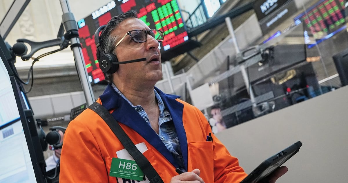 Stock market news: AI stocks keep swinging sharply