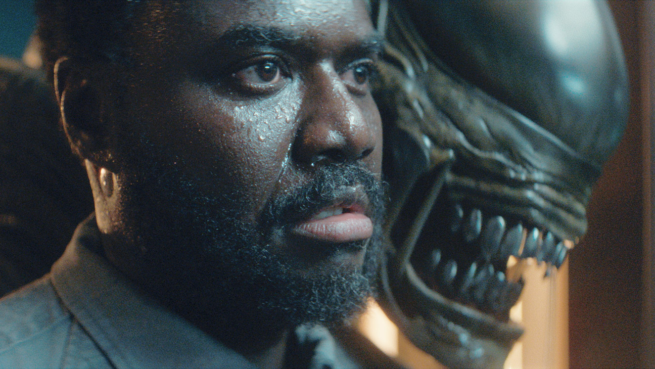 Babou Ceesay with the Xenomorph in Alien: Earth