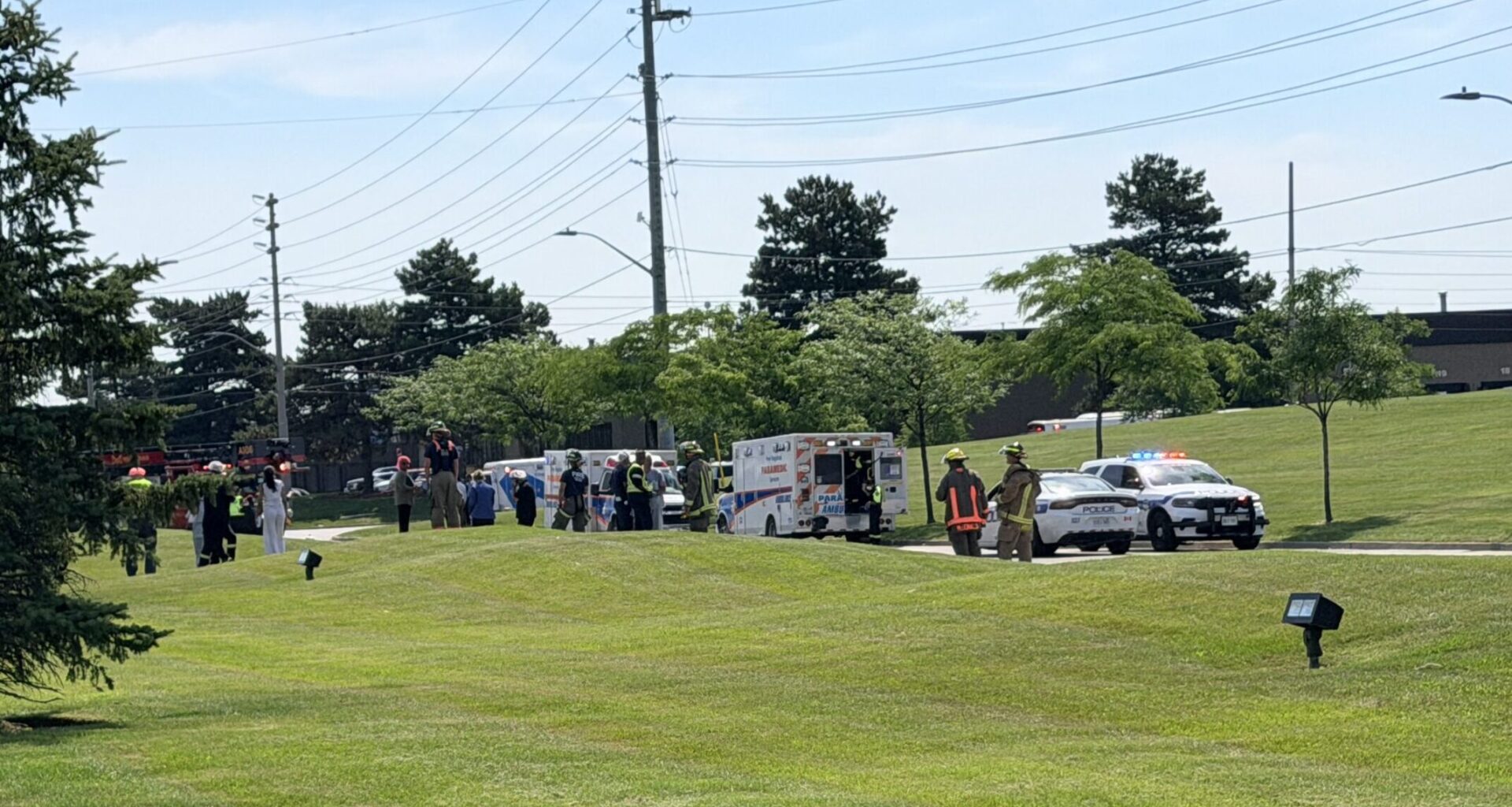 Ministry of Labour investigating chemical spill at laundry service facility in Mississauga