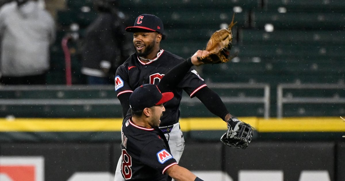 Khalil Watson drives in three runs, Cleveland Guardians beat Chicago White Sox in 10 innings to avoid sweep