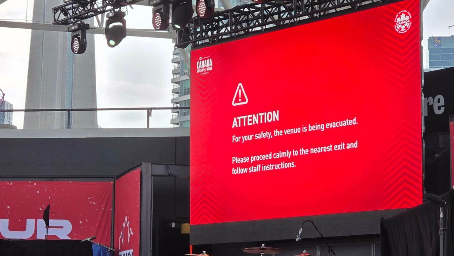 FIFA Fan Festival Toronto ends early due to lightning risk