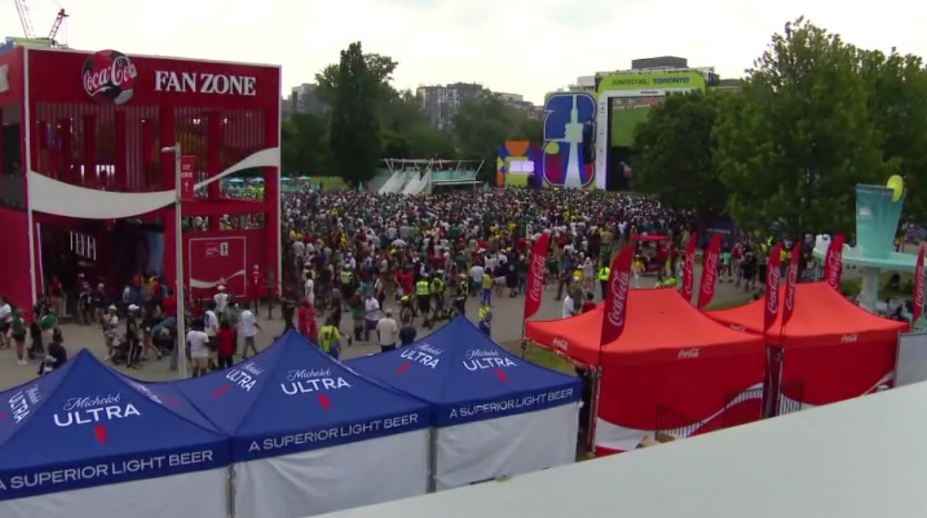 Potential water quality issues force removal of 2 bottle-filling trailers near FIFA Fan Festival Toronto