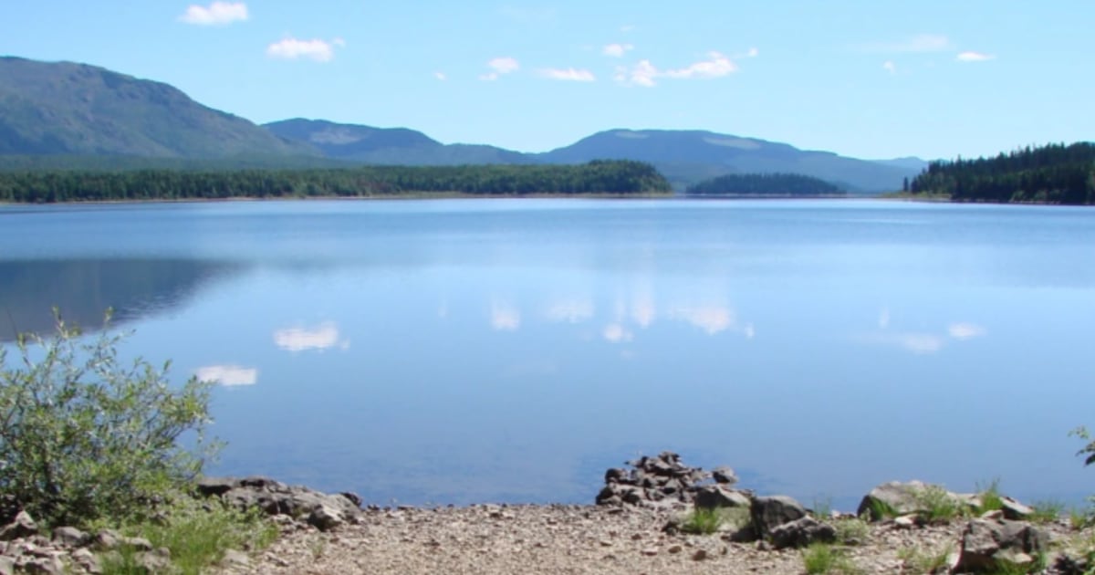 17-year-old boy presumed dead after boat capsizes on B.C. lake - CTV News