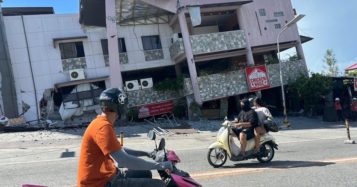 Earthquake kills at least 35 in the Philippines, sets off a tsunami - CTV News