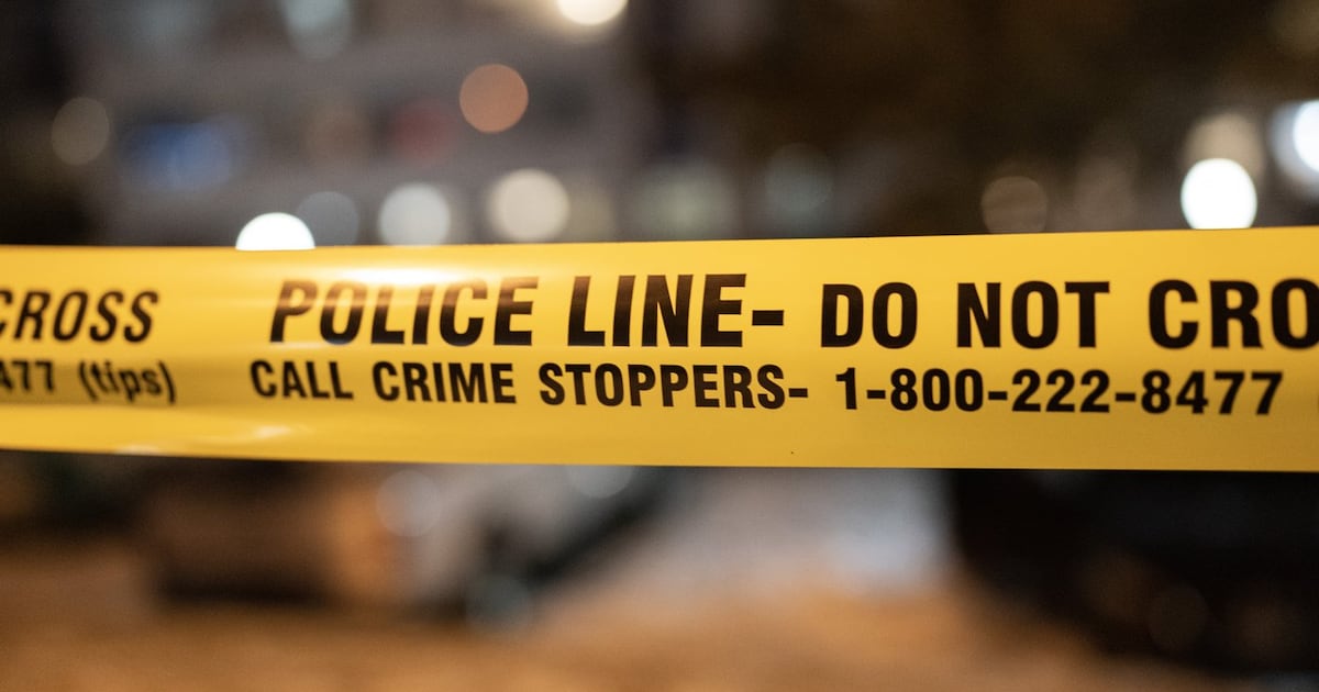 Two suspects flee after downtown Toronto crash