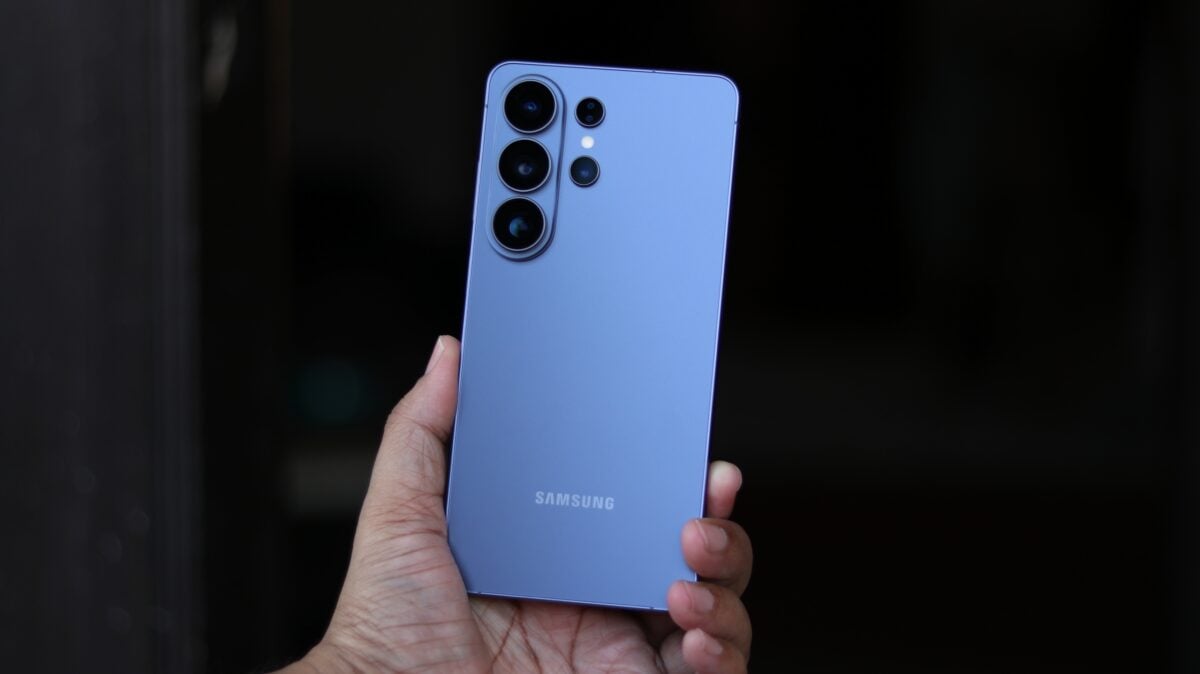 Your Galaxy phone may have three Google app updates waiting for manual installation