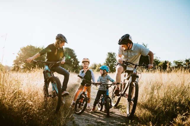 A 45-Minute Family Exercise Session Could Be The Boost You All Need