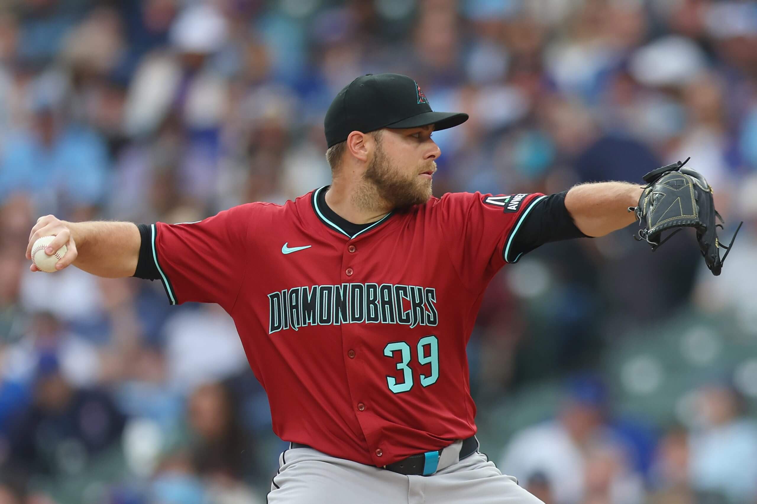 Corbin Burnes #39 of the Arizona Diamondbacks delivers a pitch during the first inning against the Chicago Cubs at Wrigley Field on April 18, 2025 in Chicago, Illinois.