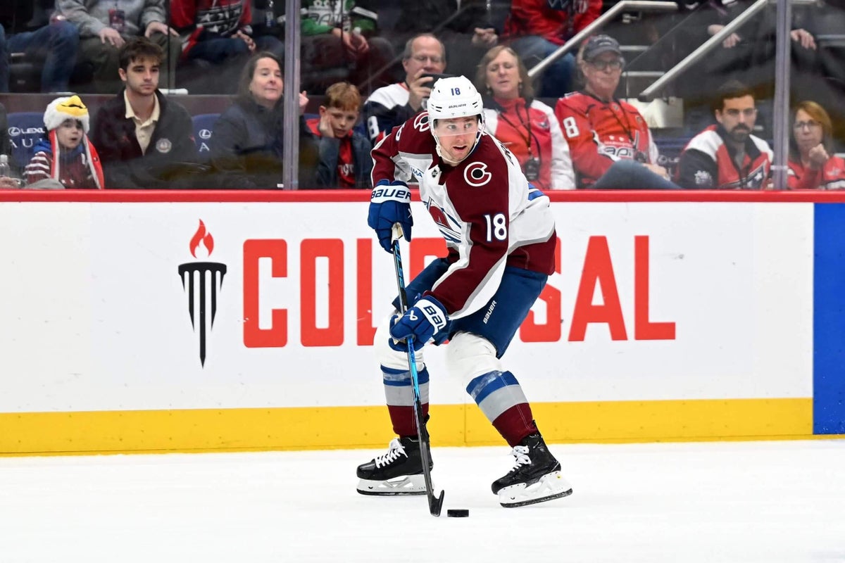Avalanche trade Jack Drury to Predators in deal involving 4 players, 1 pick