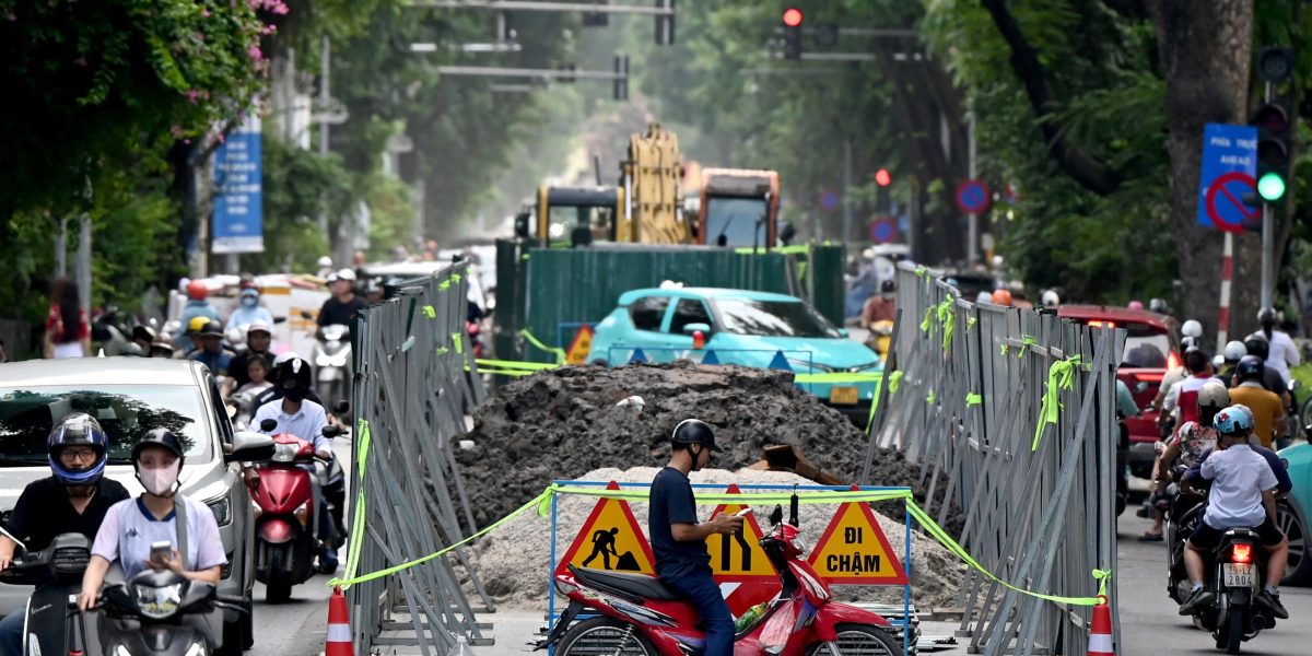 Vietnam's economy is one of the fastest-growing in the world. Can it make the leap into the ranks of middle-income countries?