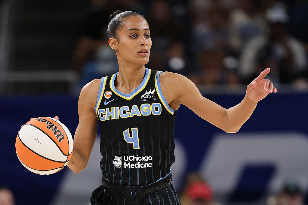 CHICAGO, ILLINOIS - MAY 29: Skylar Diggins #4 of the Chicago Sky dribbles up the court against the Minnesota Lynx during the first half at Wintrust Arena on May 29, 2026 in Chicago, Illinois.