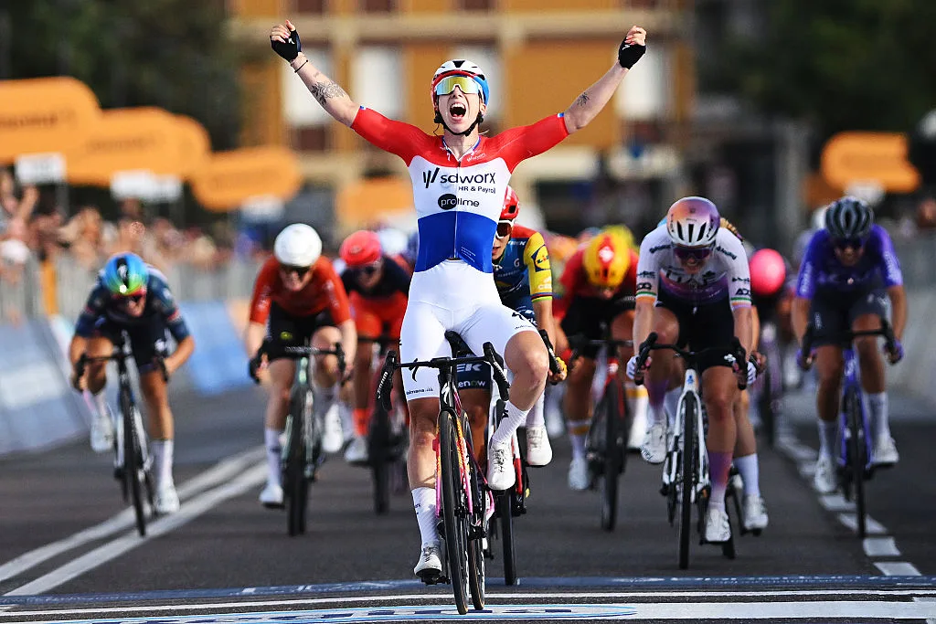 Lorena Wiebes celebrates winning stage one of the 2026 Giro d'Italia Women