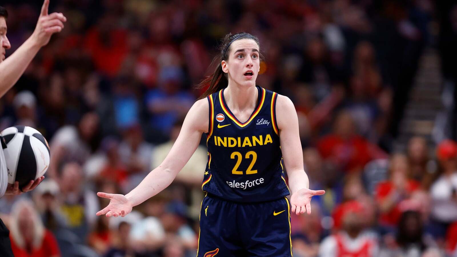 Caitlin Clark gets called immature over Dallas Wings star’s 2022 kicking scorer’s table incident