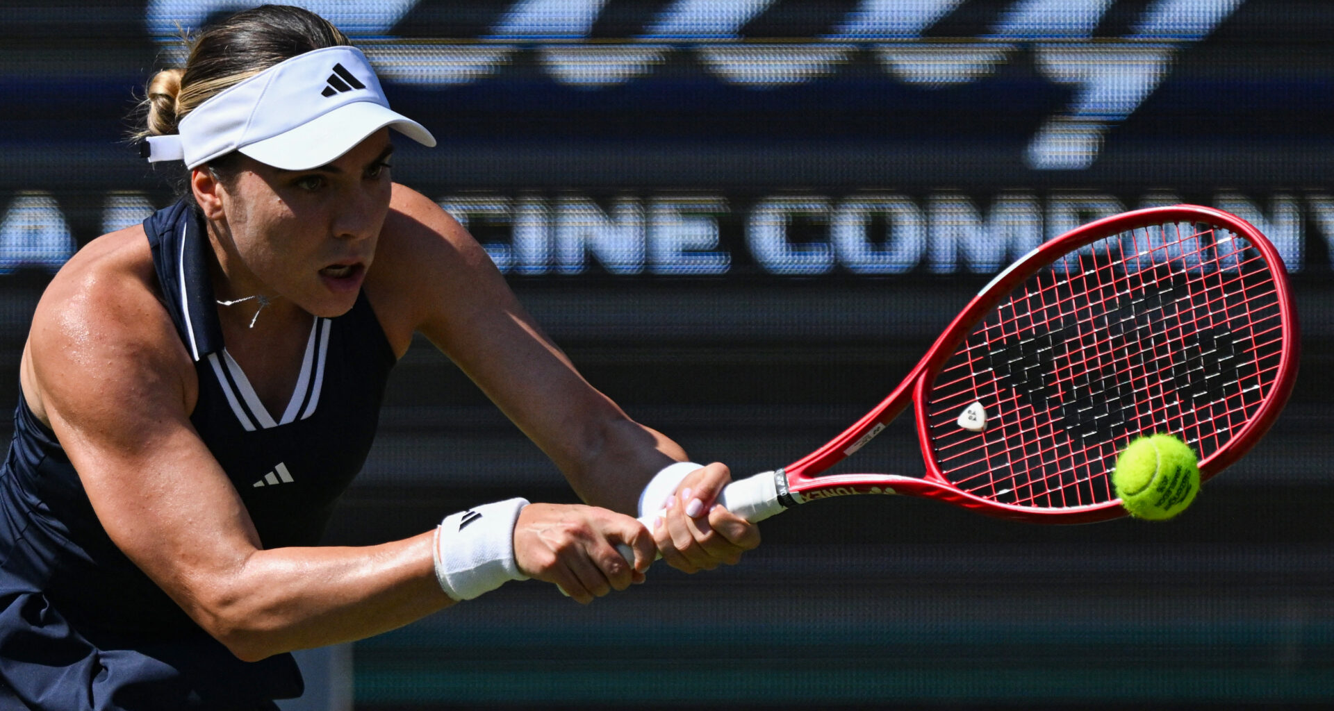 Qualifier Ruse upsets Navarro to reach Bad Homburg semifinals