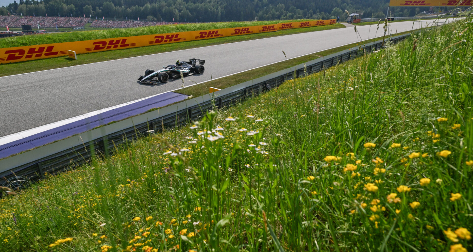 F1 in Austria: Starts off exciting, then goes the opposite way