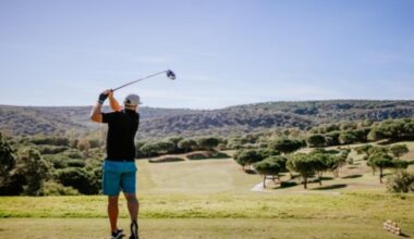 Man golfing