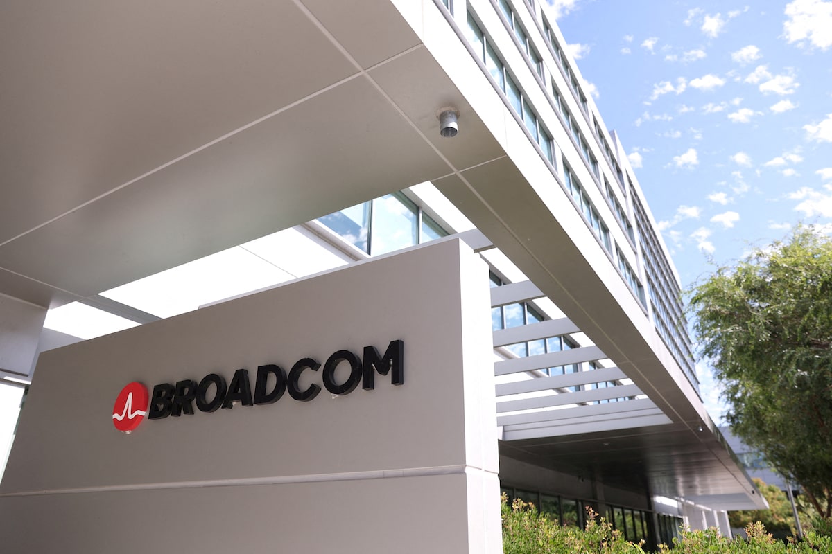 Broadcom set to shed US$300-billion in value as AI results fail to impress