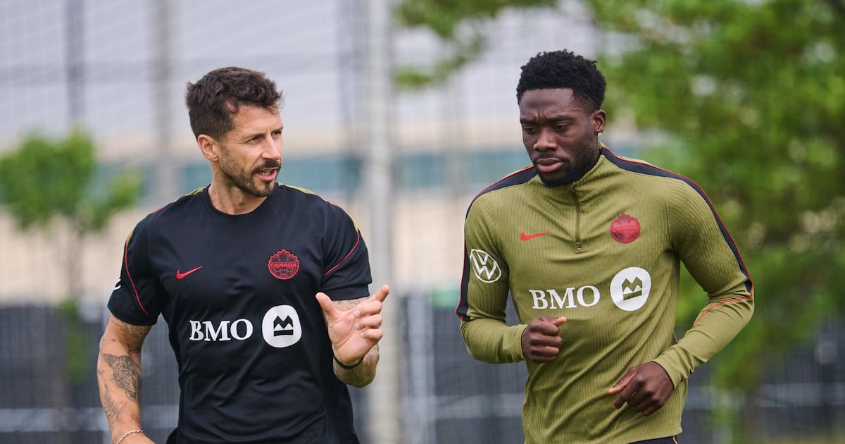 Canada trains in Vancouver ahead of second World Cup match