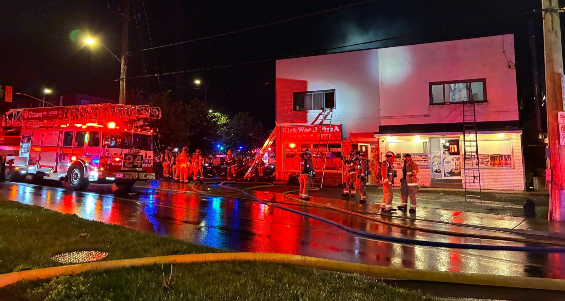 E-scooter fire quickly doused by crews in Nepean