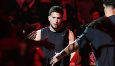Phoenix Suns' All-Star guard Devin Booker changes jersey number to No. 15 in honor of his dad Melvin