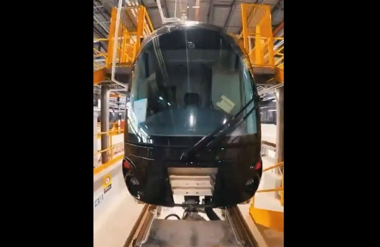 first lrt trains are now in mississauga and brampton.