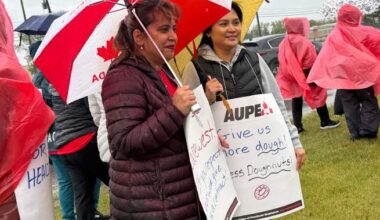Alberta health-care workers rally in Calgary for better job conditions