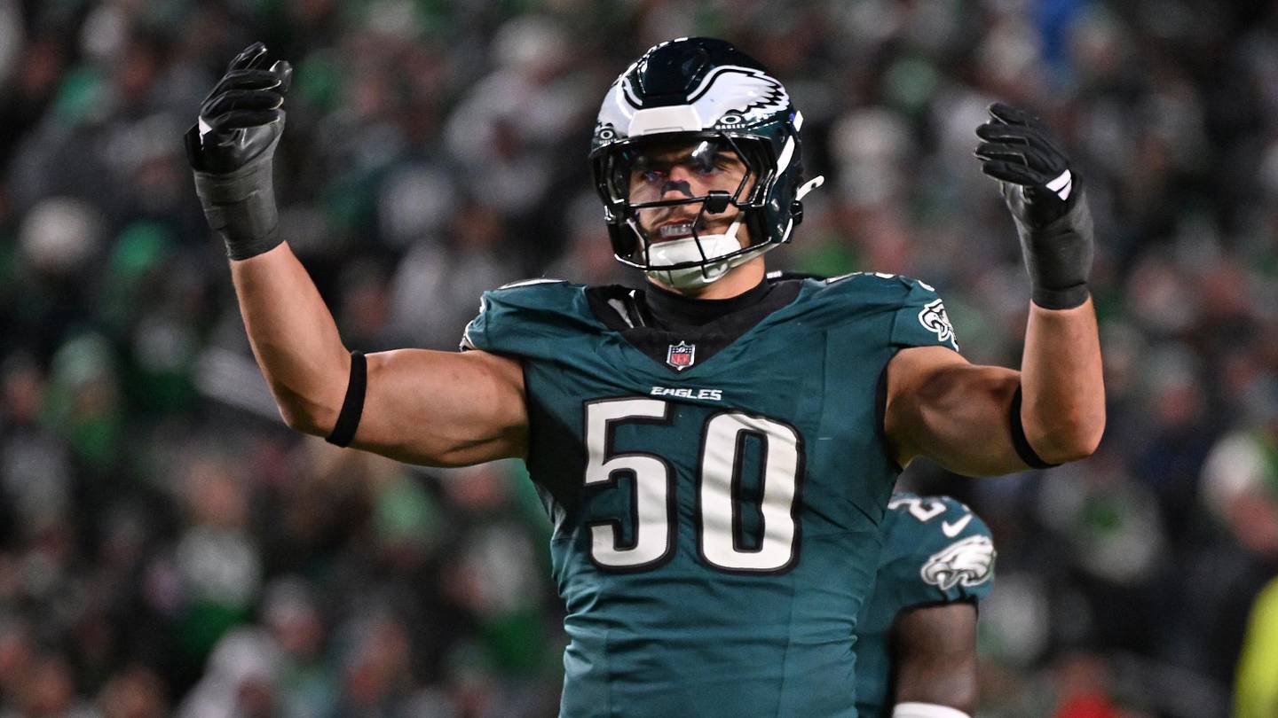 NFL Insider Has High Expectations for Panthers Defense in 2026