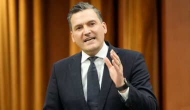 Ottawa tables privacy bill aimed at boosting protections for children, increasing data-use transparency