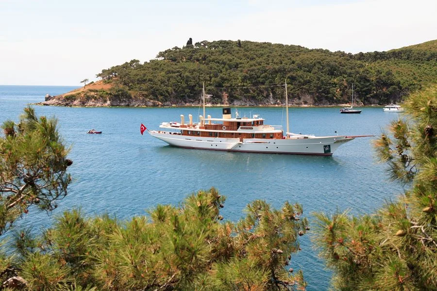 Johnny Depp loved island he saw while shooting Pirates of the Caribbean so much he bought it for $3.6M and dropped a further $8M on a yacht to get there